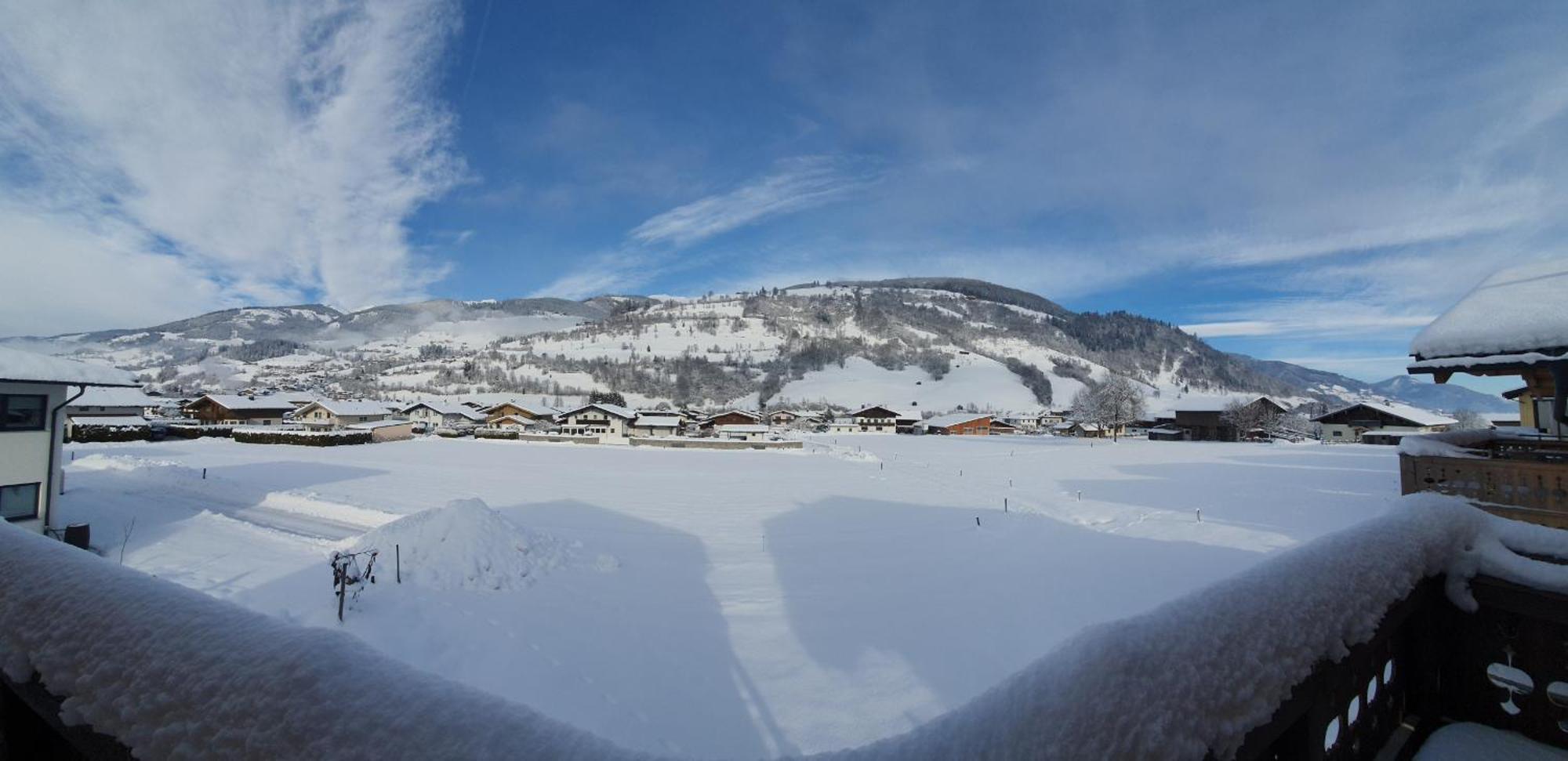 נידרנסיל Alpen Chalets Zell Am See מראה חיצוני תמונה