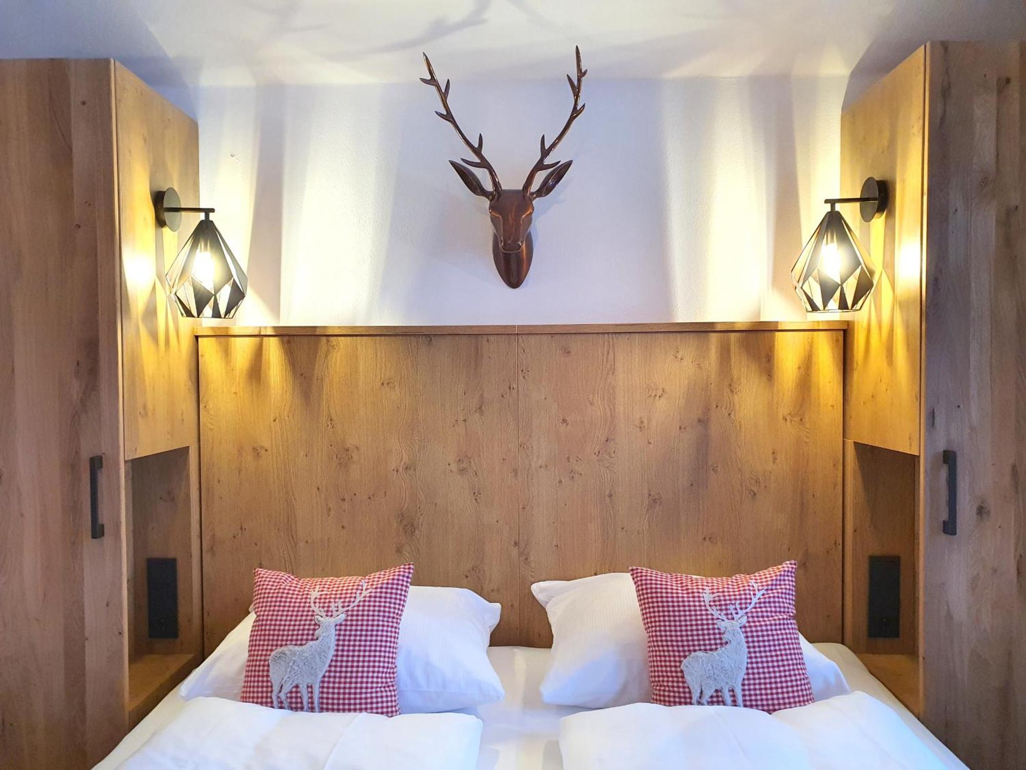 נידרנסיל Alpen Chalets Zell Am See מראה חיצוני תמונה