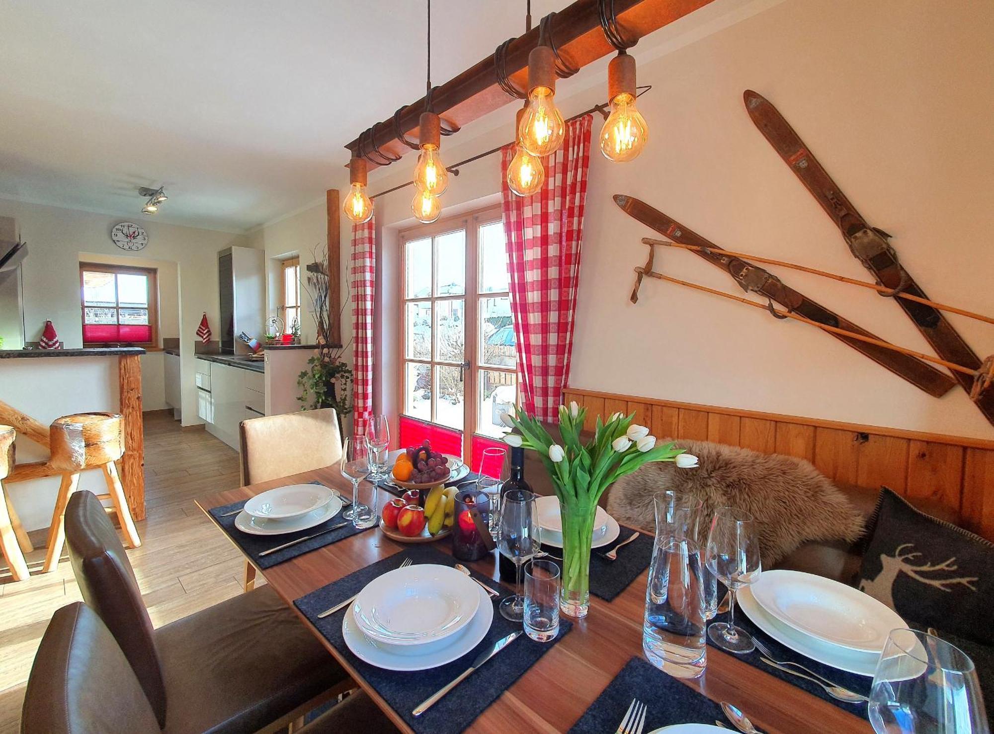 נידרנסיל Alpen Chalets Zell Am See מראה חיצוני תמונה