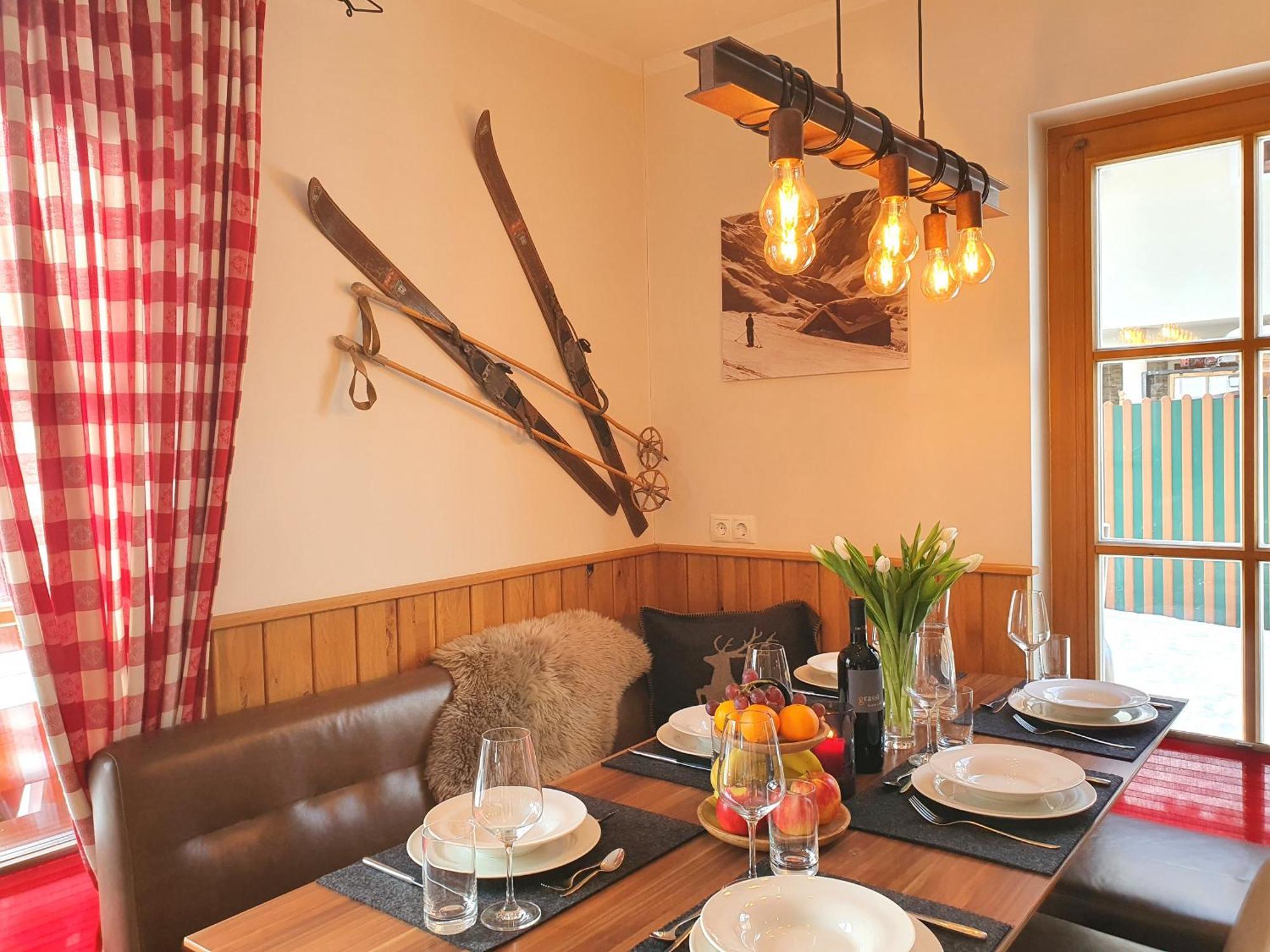 נידרנסיל Alpen Chalets Zell Am See מראה חיצוני תמונה